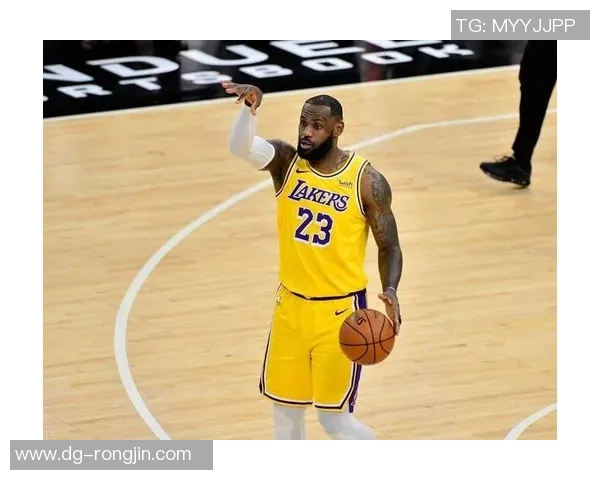 当足坛巨星邂逅詹姆斯跨界对话点燃体育与荣耀的新火花