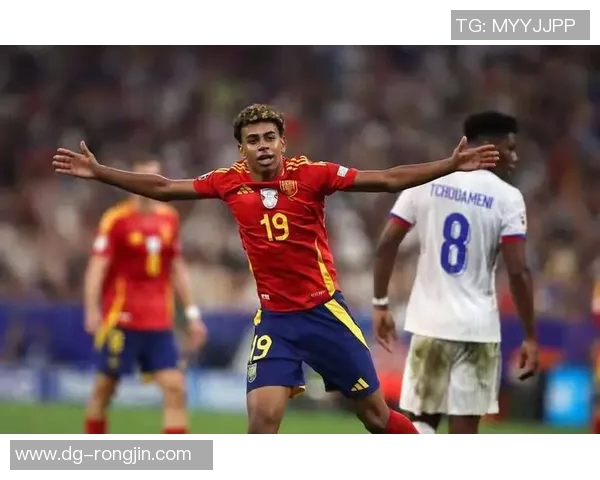 足球十大功夫球星精彩瞬间 展现华丽技术与无敌球艺