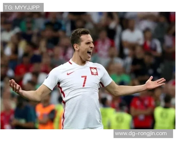 如何购买欧洲杯足球星卡获取限量版球员卡及相关福利